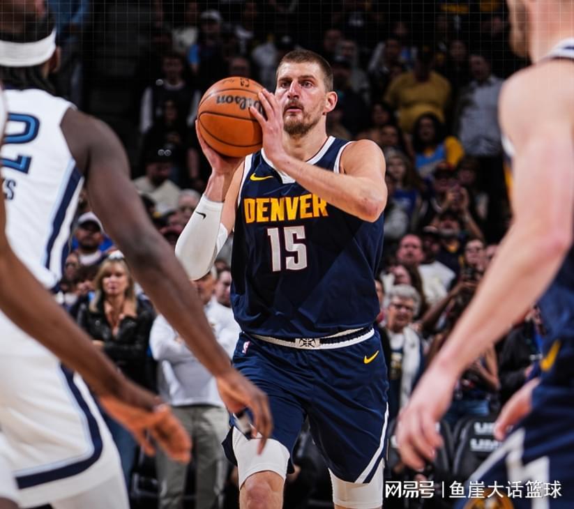 九游官网-掘金10连胜！约基奇14+15+10，穆雷26+7末节0分，灰熊6人得分上双